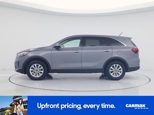 Silver 2019 Kia Sorento L
