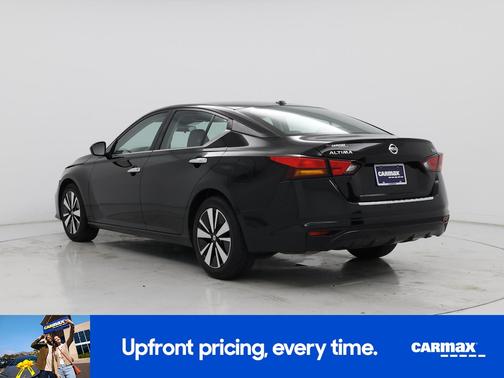 2022 Nissan Altima SV