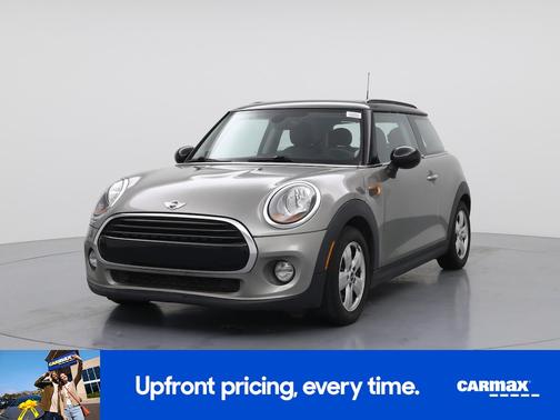 2017 MINI Hardtop 