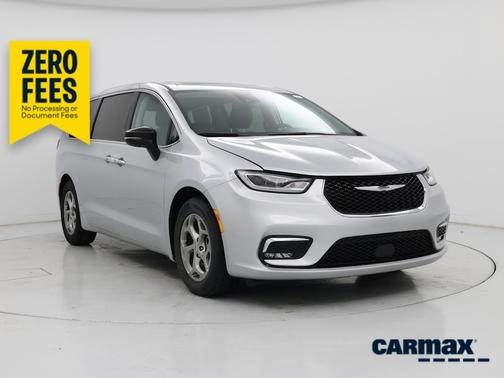 Silver 2024 Chrysler Pacifica Limited