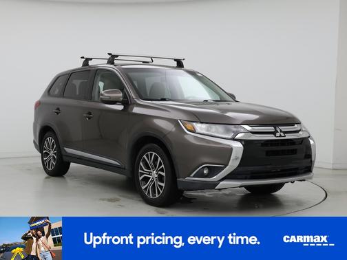 2016 Mitsubishi Outlander SE