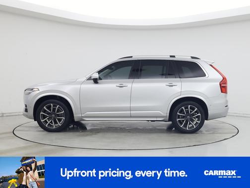 2018 Volvo XC90 T6 Momentum