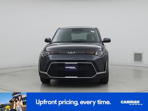 Gray 2025 Kia Soul LX
