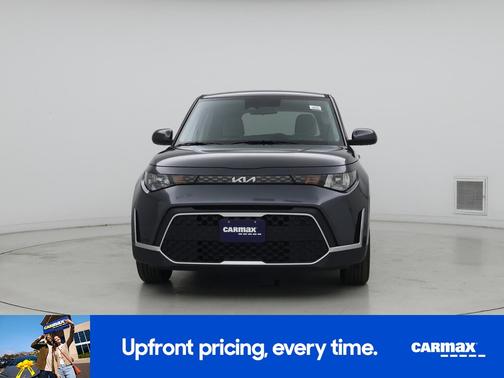Gray 2025 Kia Soul LX