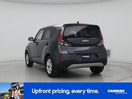 Gray 2025 Kia Soul LX