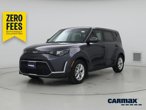 Gray 2025 Kia Soul LX