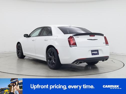 2023 Chrysler 300 Touring