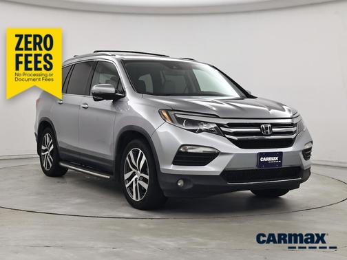 Silver 2017 Honda Pilot Touring