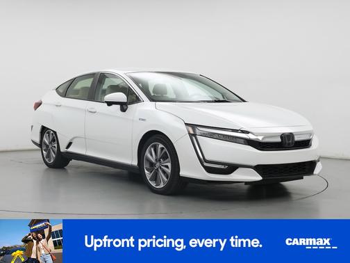 White 2018 Honda Clarity Plug-In Hybrid