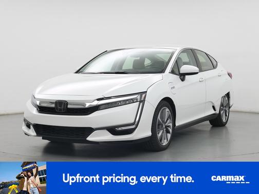 White 2018 Honda Clarity Plug-In Hybrid