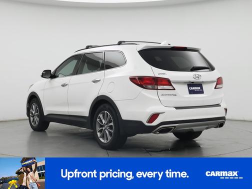 White 2017 Hyundai SANTA FE SE