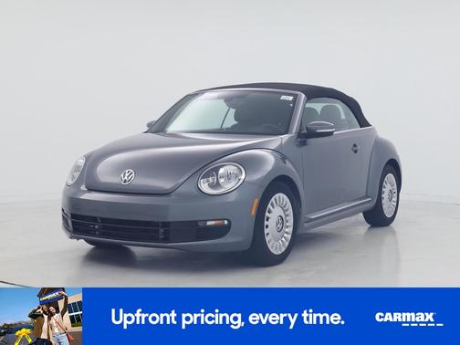 Gray 2016 Volkswagen Beetle SE