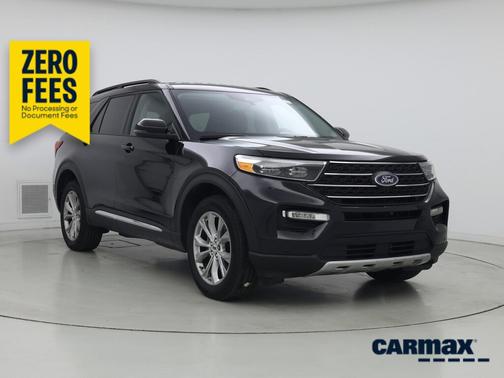 Black 2024 Ford Explorer XLT