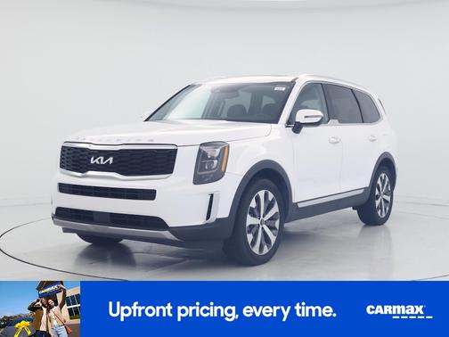 White 2022 Kia Telluride EX