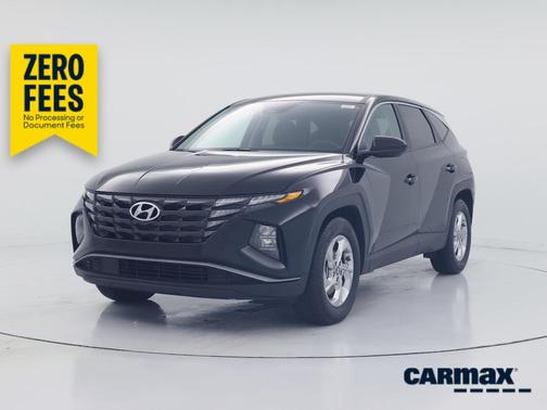 Black 2024 Hyundai TUCSON SE
