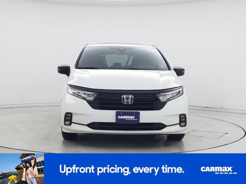 White 2023 Honda Odyssey Sport