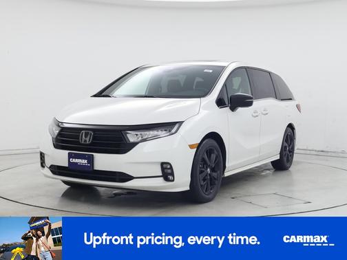White 2023 Honda Odyssey Sport