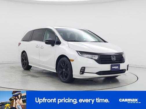 White 2023 Honda Odyssey Sport