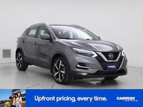 Gray 2022 Nissan Rogue Sport SL