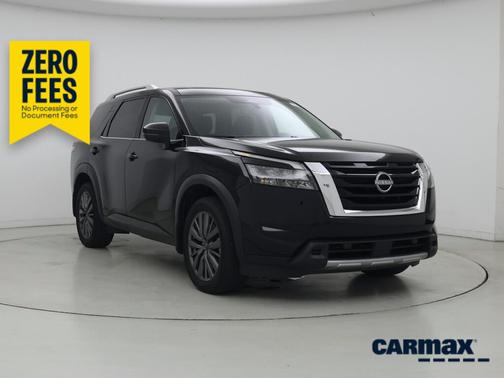 Black 2025 Nissan Pathfinder SL