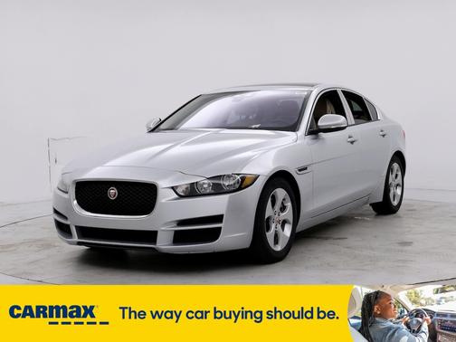 2017 Jaguar XE
