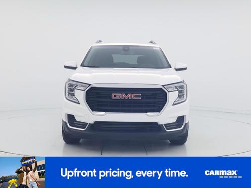 White 2022 GMC Terrain SLE