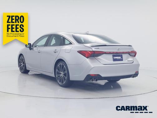 Silver 2019 Toyota Avalon Touring