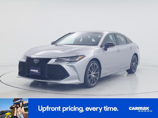 Silver 2019 Toyota Avalon Touring