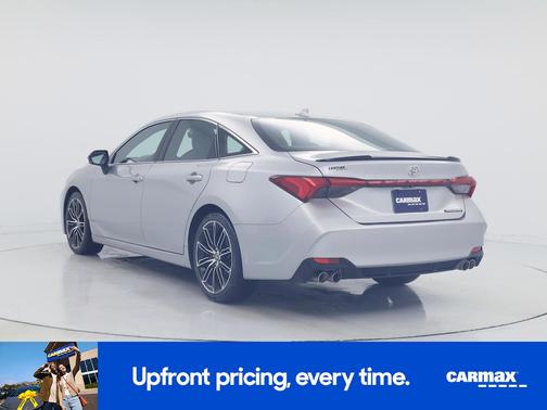 Silver 2019 Toyota Avalon Touring