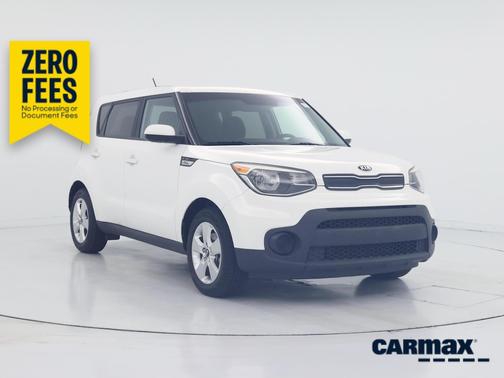 White 2018 Kia Soul