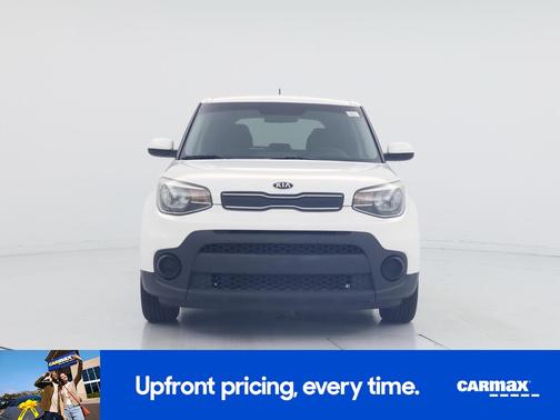 White 2018 Kia Soul