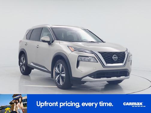 Gold 2022 Nissan Rogue Platinum