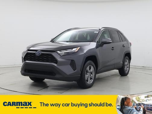 2022 Toyota RAV4 Hybrid XLE