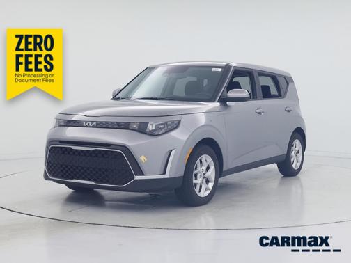 Gray 2024 Kia Soul S