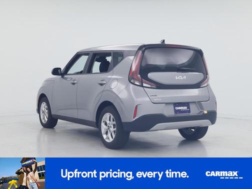 Gray 2024 Kia Soul S