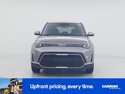 Gray 2024 Kia Soul S