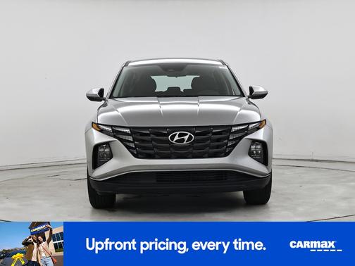 Silver 2024 Hyundai TUCSON SE