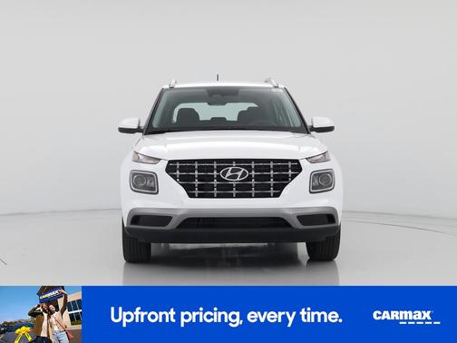 White 2025 Hyundai VENUE SEL