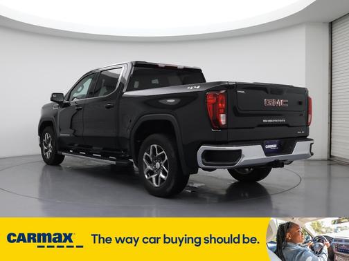 2022 GMC Sierra 1500 SLE