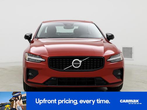 Red 2024 Volvo S60 B5 Plus Dark Theme