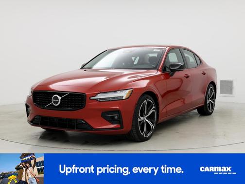Red 2024 Volvo S60 B5 Plus Dark Theme