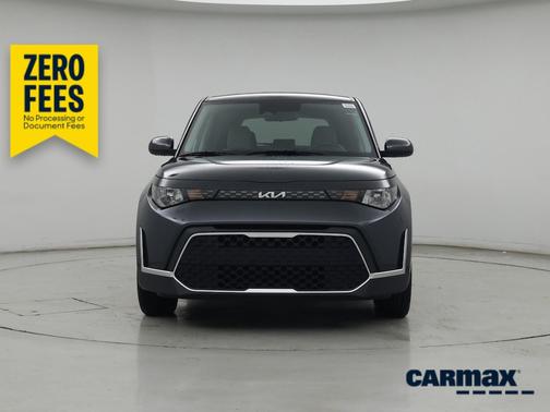 Gray 2023 Kia Soul LX
