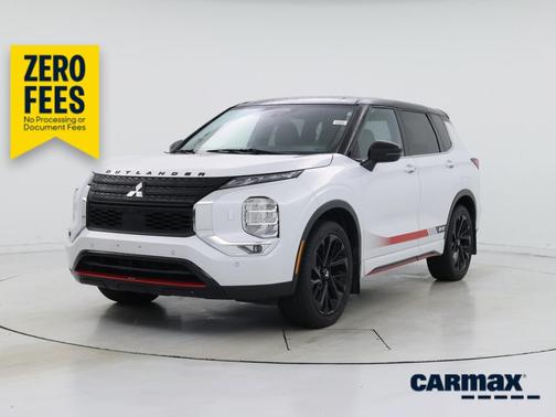 White 2024 Mitsubishi Outlander SE Ralliart
