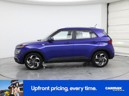 2023 Hyundai VENUE SEL