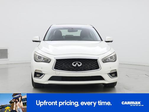 White 2018 INFINITI Q50 Luxe