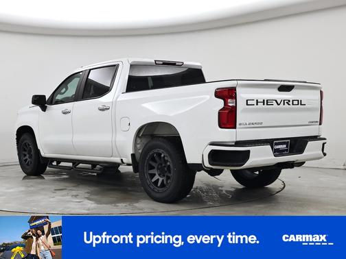 White 2021 Chevrolet Silverado 1500 Custom