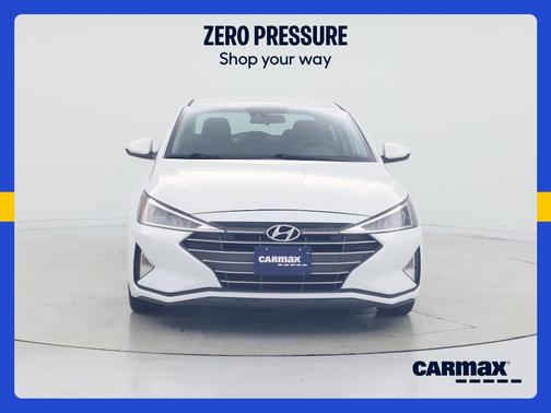White 2020 Hyundai ELANTRA SE