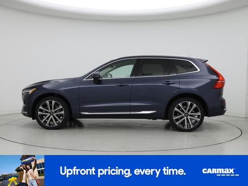 2023 Volvo XC60 B5 Ultimate Bright Theme