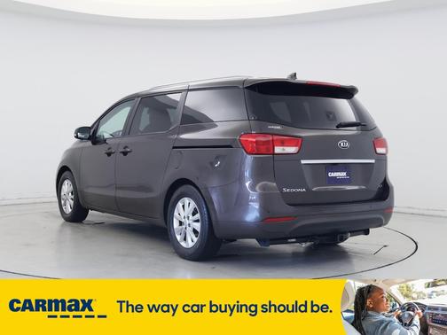 2017 Kia Sedona LX