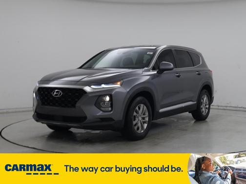 2019 Hyundai SANTA FE SE